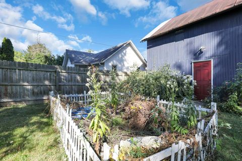 Tiny photo for 708 N High Street, Lancaster, OH 43130 (MLS # 225037743)