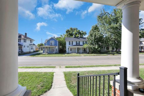 Tiny photo for 708 N High Street, Lancaster, OH 43130 (MLS # 225037743)