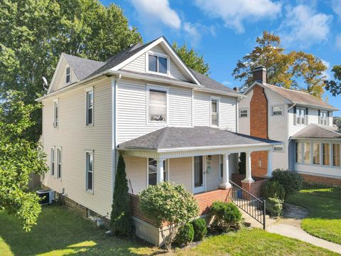 Tiny photo for 708 N High Street, Lancaster, OH 43130 (MLS # 225037743)