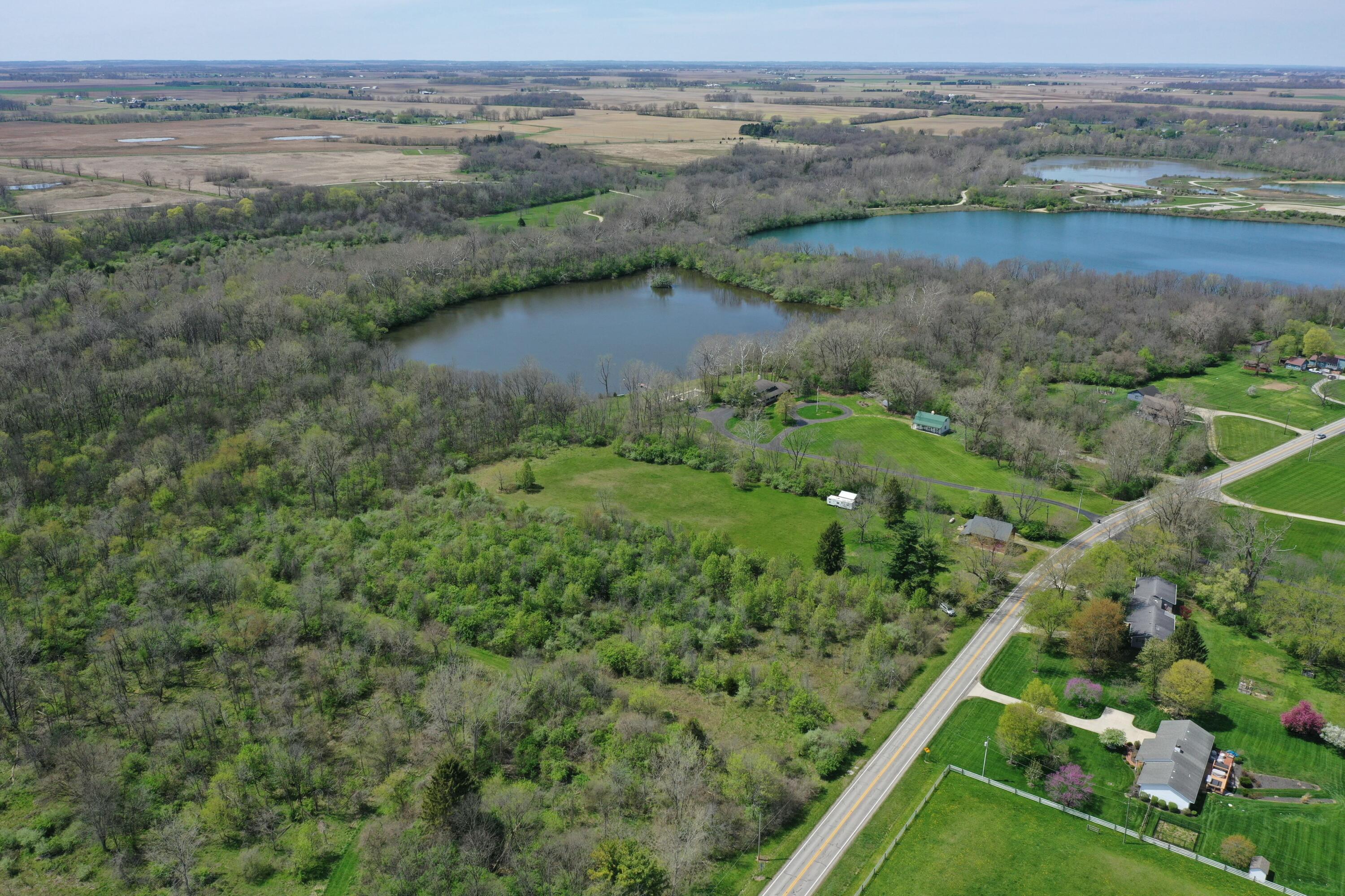 2263 Amity Road, Hilliard, Ohio image 28
