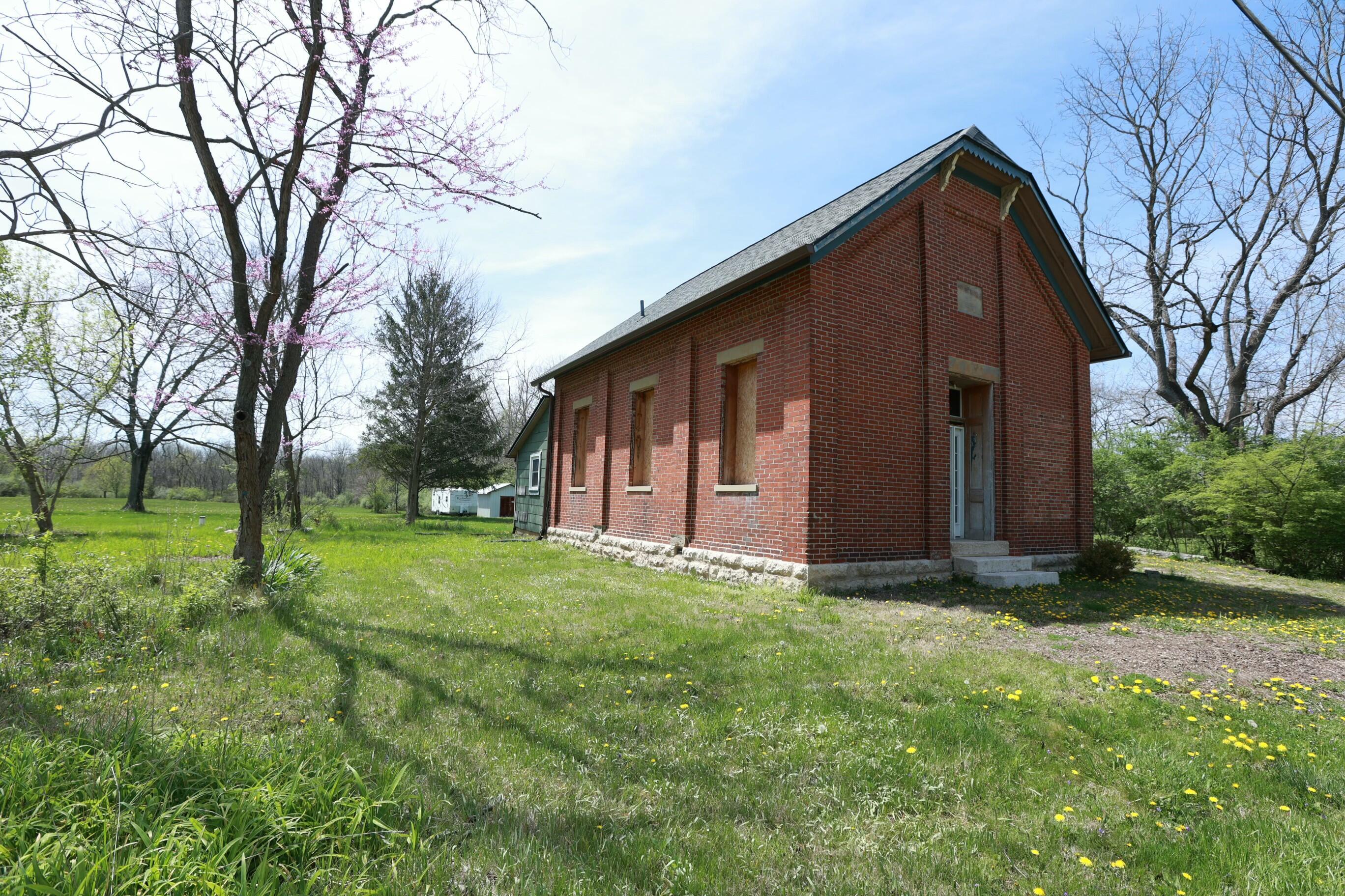 2263 Amity Road, Hilliard, Ohio image 22