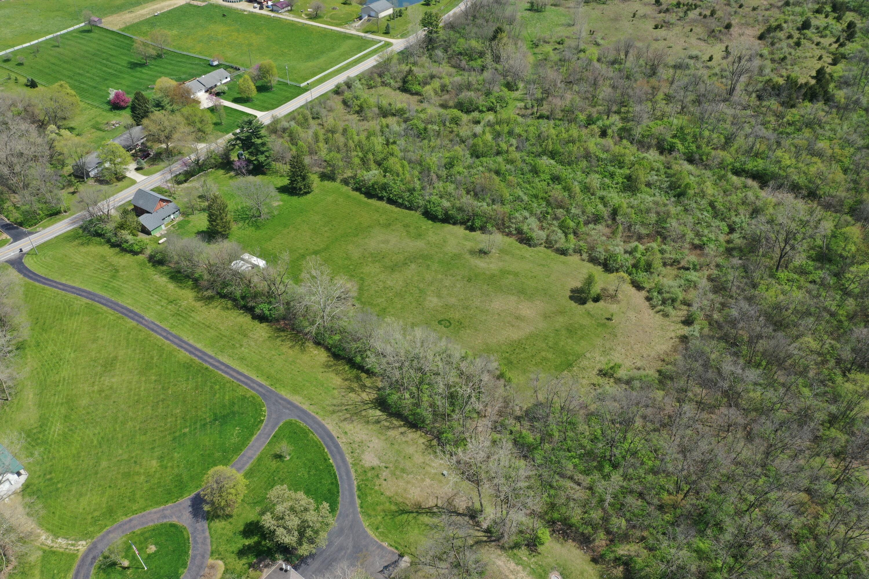 2263 Amity Road, Hilliard, Ohio image 26