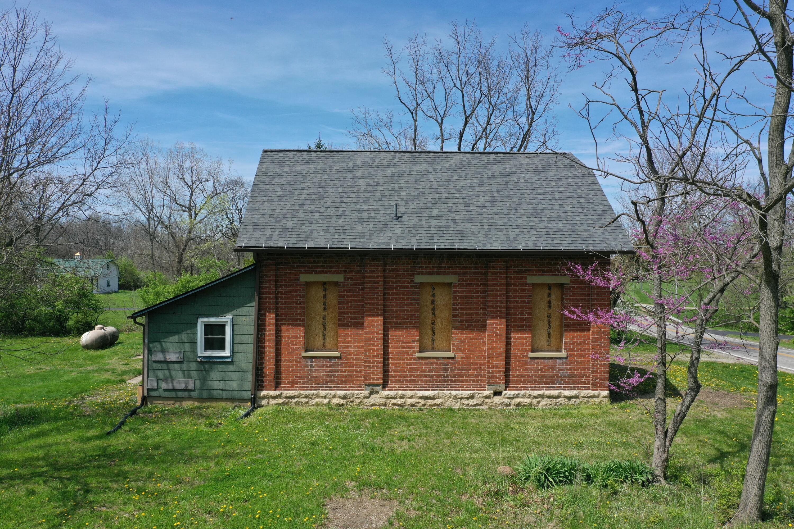 2263 Amity Road, Hilliard, Ohio image 6