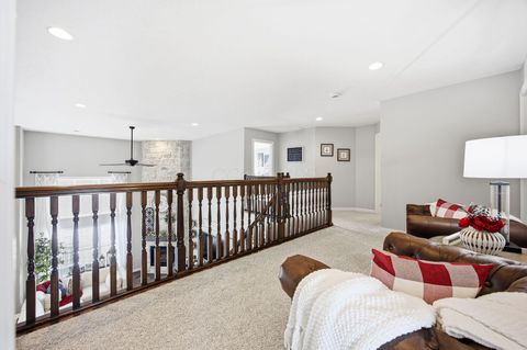 Tiny photo for 6704 Knoll View Court, Powell, OH 43065 (MLS # 226002927)