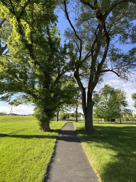 Tiny photo for 6704 Knoll View Court, Powell, OH 43065 (MLS # 226002927)