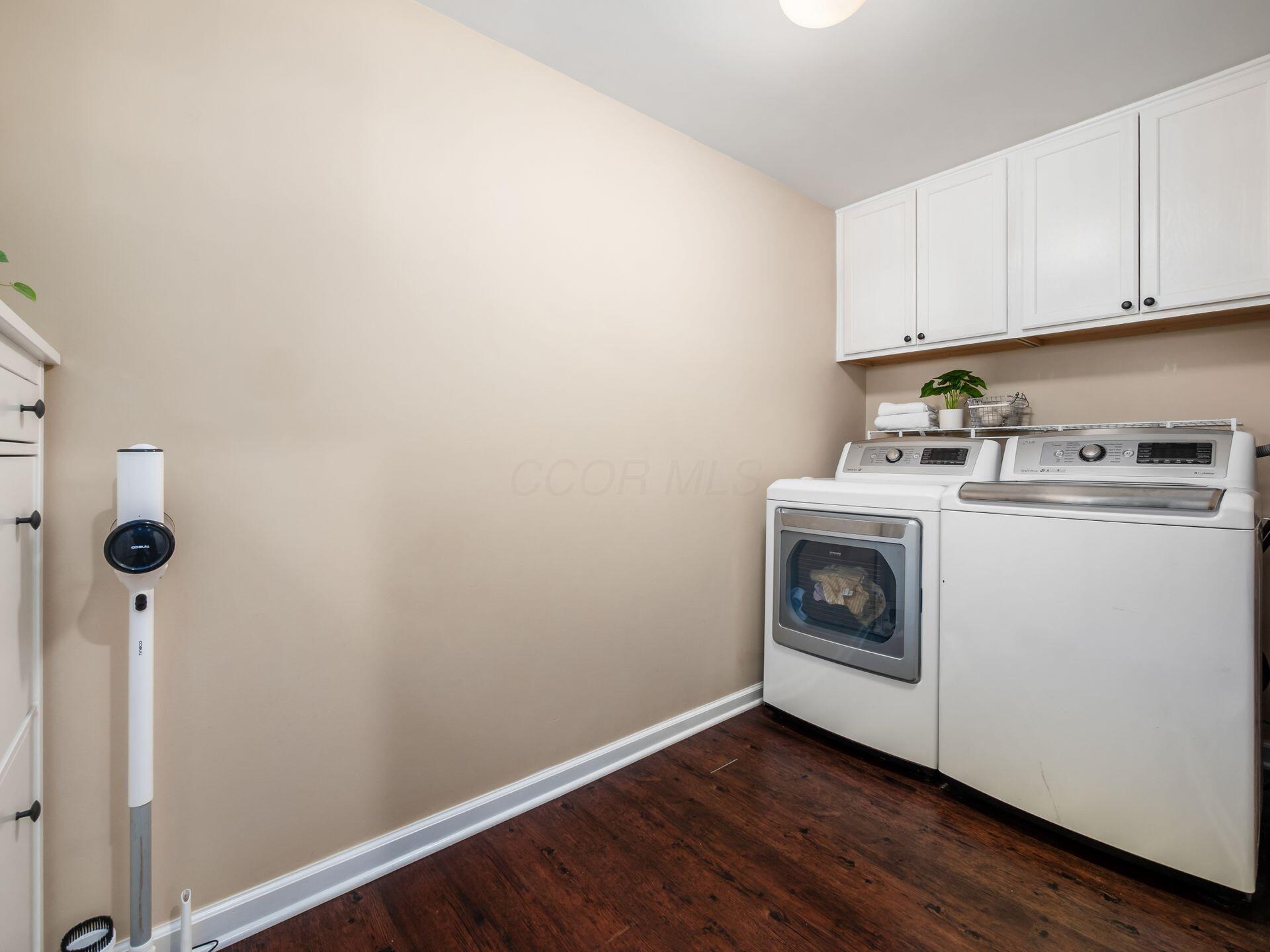 387 E Gates Street, Columbus, Ohio image 18