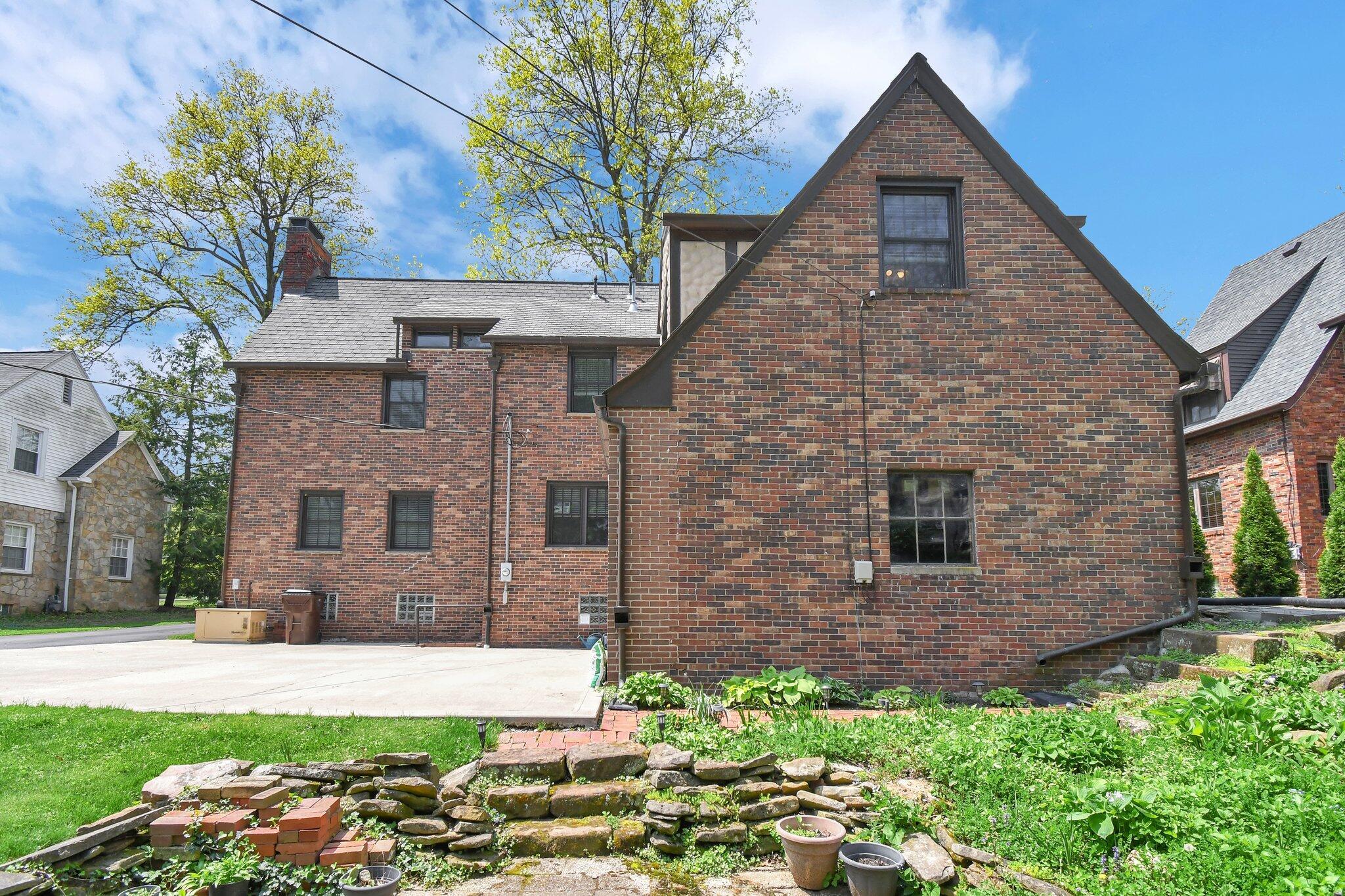 623 Woodhill Road, Mansfield, Ohio image 25