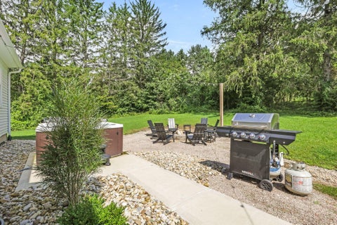 Tiny photo for 25816 Goosecreek Road, McArthur, OH 45651 (MLS # 226031540)
