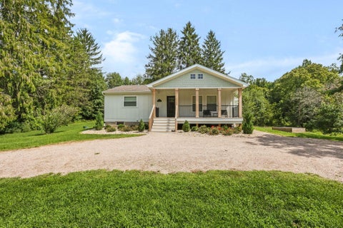 Tiny photo for 25816 Goosecreek Road, McArthur, OH 45651 (MLS # 226031540)