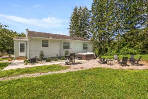 Tiny photo for 25816 Goosecreek Road, McArthur, OH 45651 (MLS # 226031540)