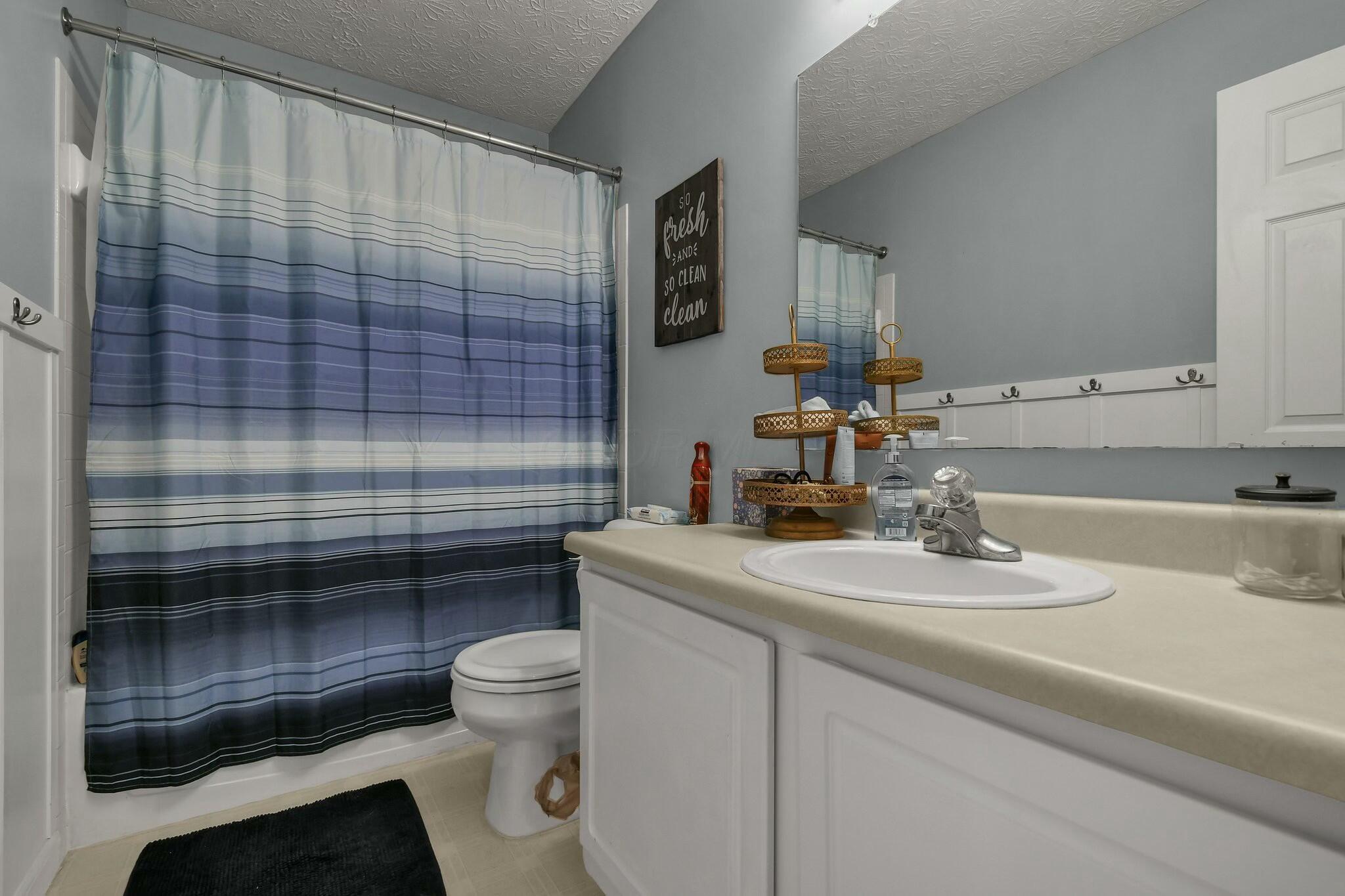 576 Monroe Drive, Ashville, Ohio image 25