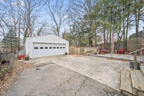 Tiny photo for 98 Blenheim Road, Columbus, OH 43214 (MLS # 225045578)
