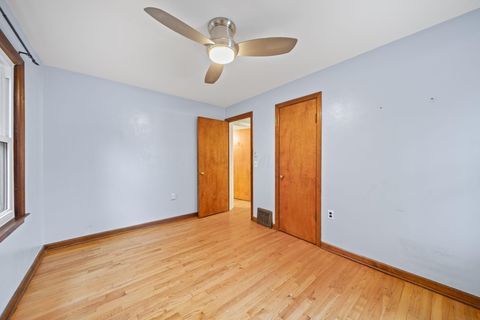 Tiny photo for 98 Blenheim Road, Columbus, OH 43214 (MLS # 225045578)