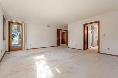 Tiny photo for 8670 Craigston Court, Dublin, OH 43017 (MLS # 226003015)