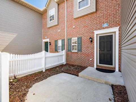 Photo of 786 Spring Valley Drive, Lewis Center, OH 43035 (MLS # 226011354)