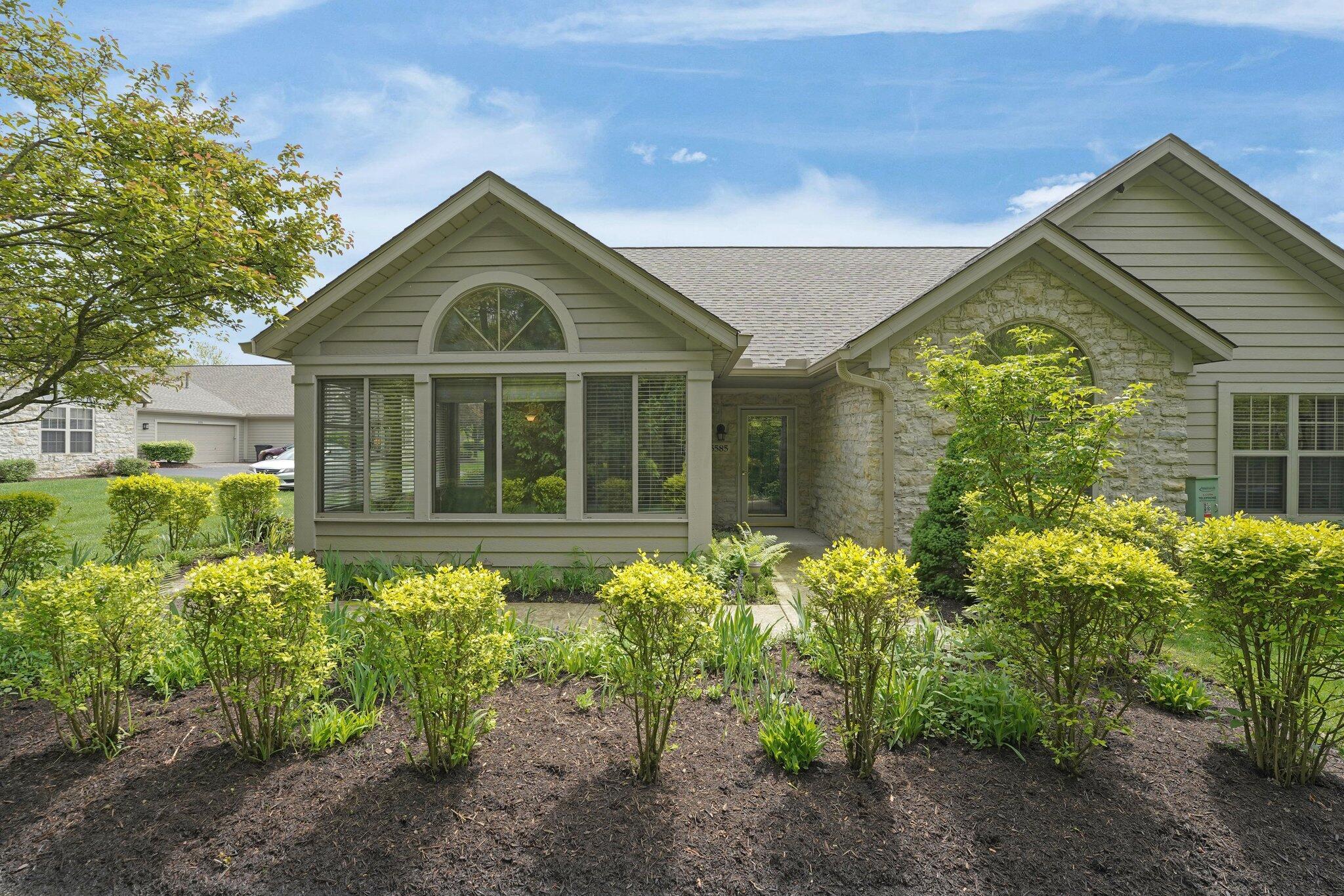 5585 Meadowood Lane, Westerville, Ohio image 1