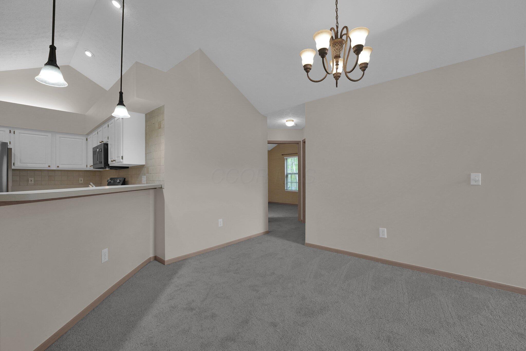 5585 Meadowood Lane, Westerville, Ohio image 3