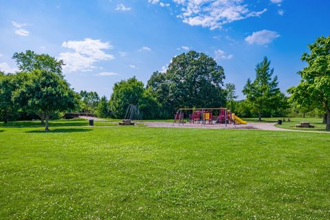Tiny photo for 4920 Meadow Run Drive, Hilliard, OH 43026 (MLS # 226002664)