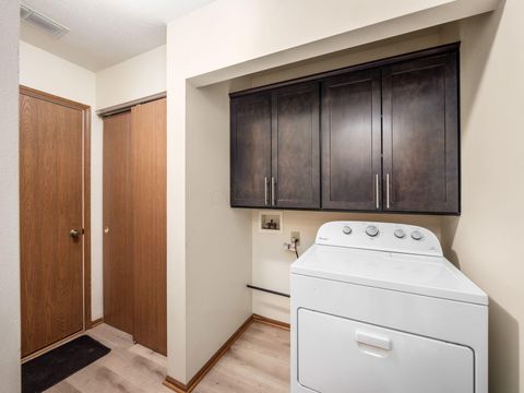 Tiny photo for 4920 Meadow Run Drive, Hilliard, OH 43026 (MLS # 226002664)