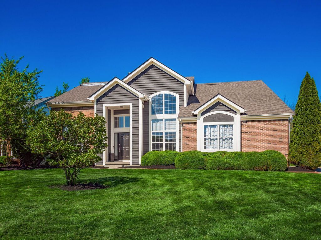 Photo of 4931 Drymen Court, Dublin, OH 43017 (MLS # 226013509)