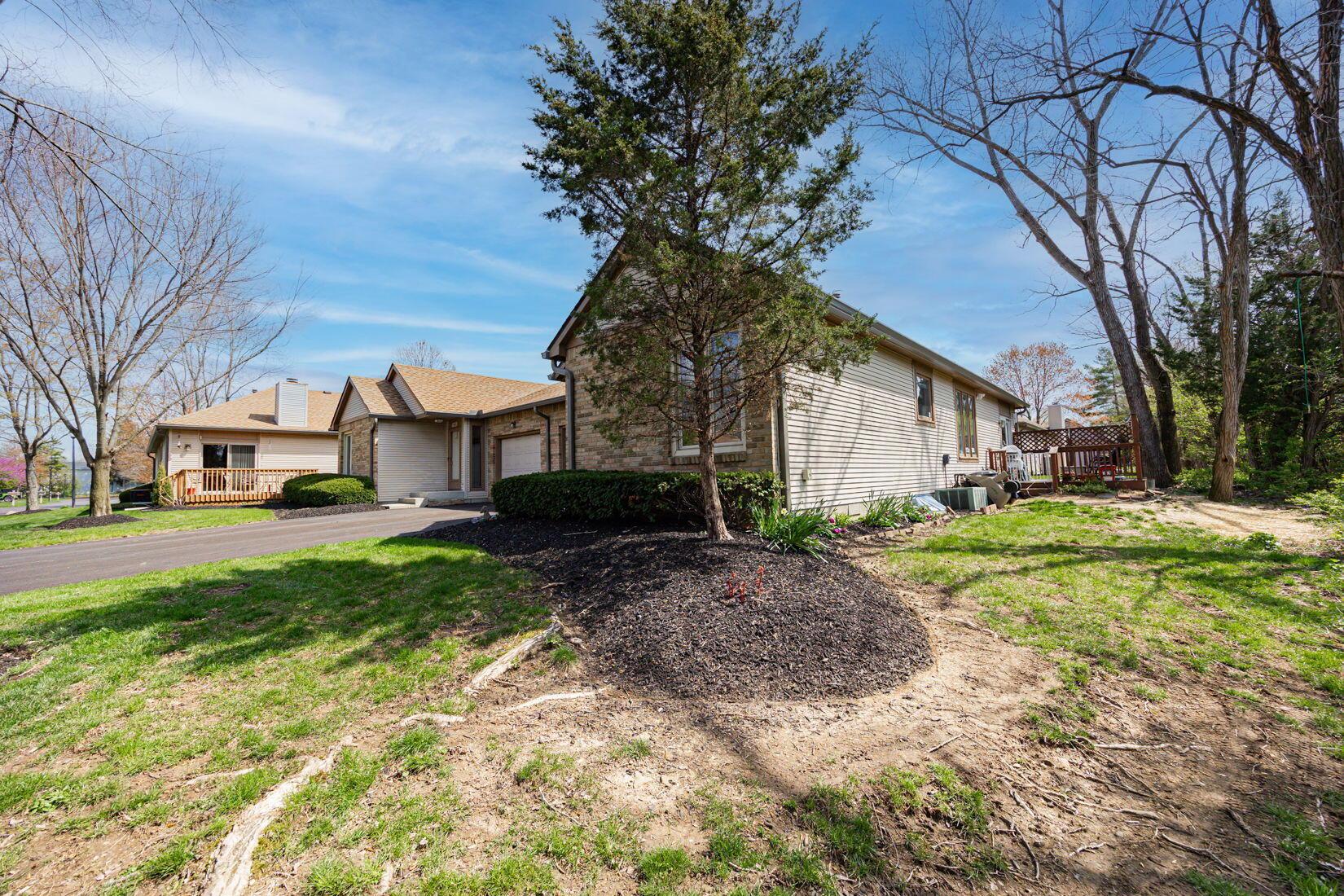 1364 Azalea Drive, Reynoldsburg, Ohio image 28