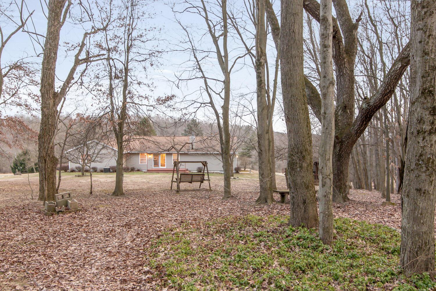 26341 Baldner Road, Danville, Ohio image 39