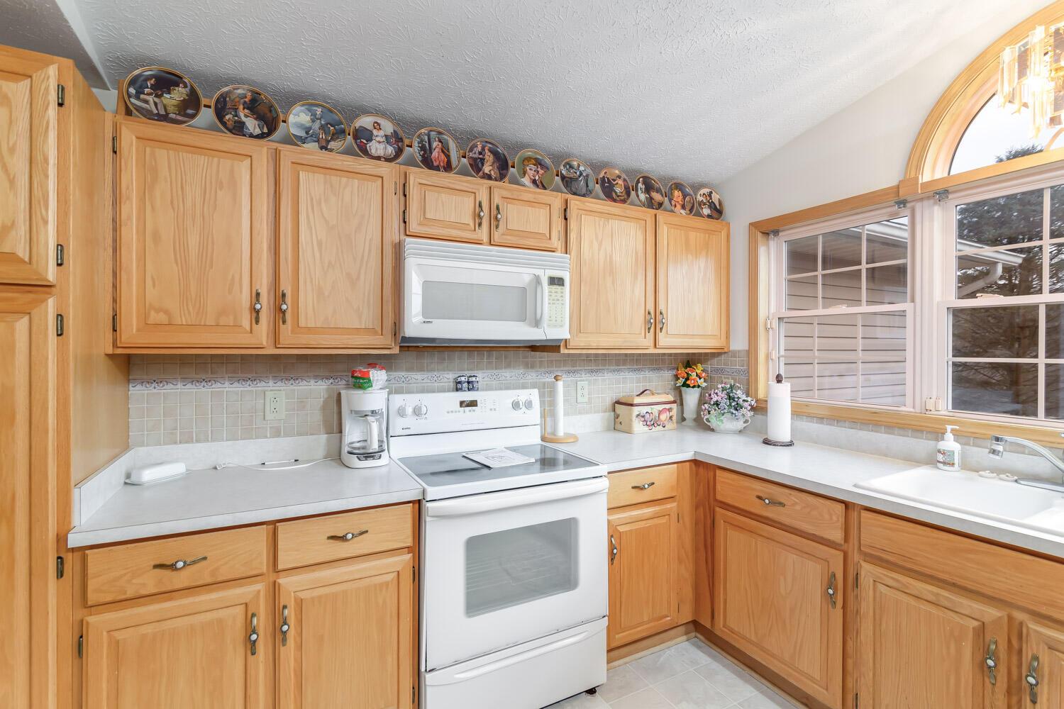 26341 Baldner Road, Danville, Ohio image 13