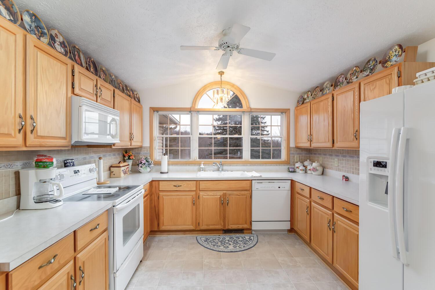 26341 Baldner Road, Danville, Ohio image 12