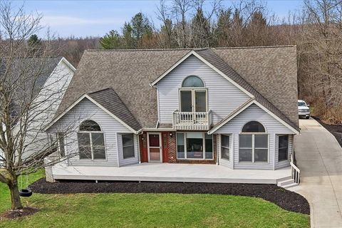 Photo of 789 Country Club Drive, Howard, OH 43028 (MLS # 226008608)