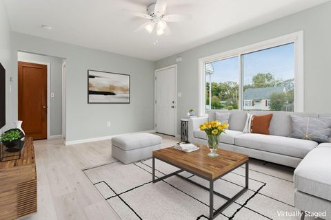 Tiny photo for 1283 Pauline Avenue, Columbus, OH 43224 (MLS # 225040589)