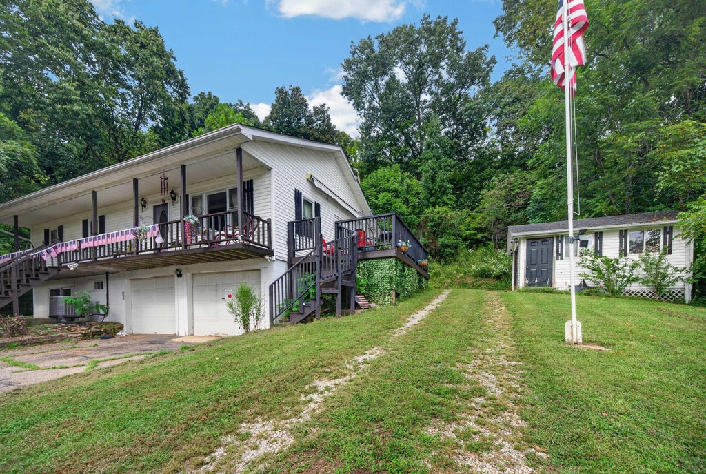 Photo of 46 Foreman Lane, Waverly, OH 45690 (MLS # 226035978)