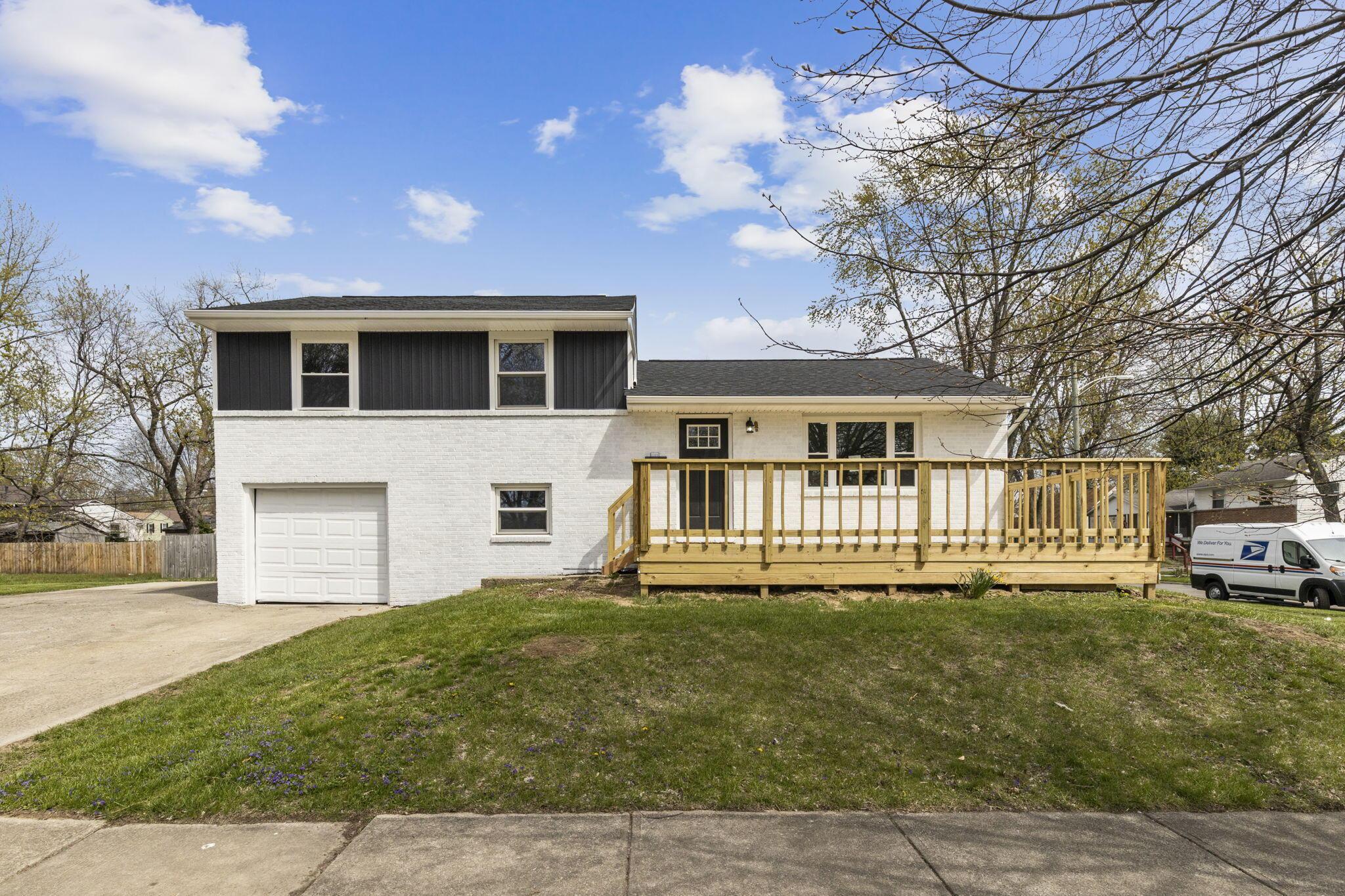 1494 Country Club Road, Columbus, Ohio image 1