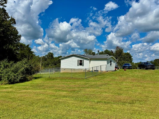7045 CATHY RD, HILLSBORO, OH 45133 - Image d2ad7bbc55bdf90417a845659e6bef72/2264564481