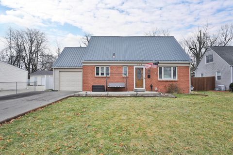 Photo of 404 Old Village Road, Columbus, OH 43228 (MLS # 226002172)