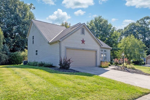 Tiny photo for 3992 Silverglade Court, Columbus, OH 43230 (MLS # 226034478)