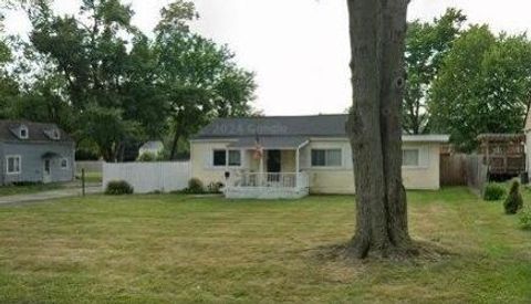 Photo of 4615 Glenmawr Avenue, Columbus, OH 43224 (MLS # 226007669)