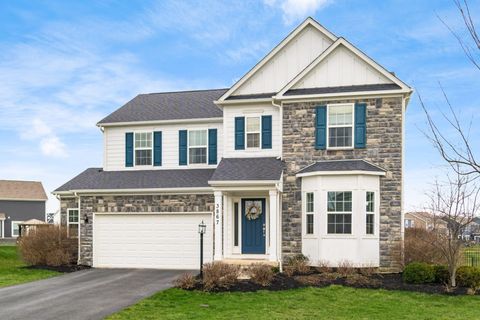 Photo of 3867 Crowberry Court, Powell, OH 43065 (MLS # 226008611)