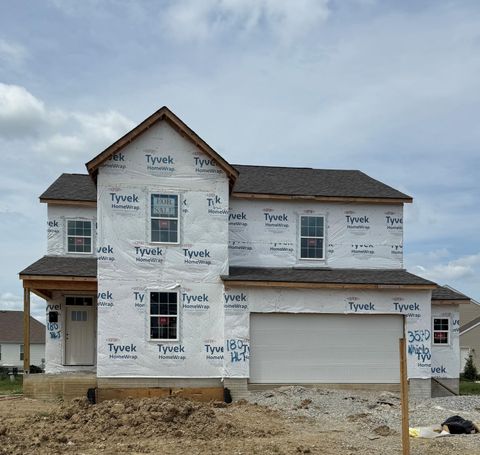 Photo of 3540 Whirla Way, Grove City, OH 43123 (MLS # 225032625)
