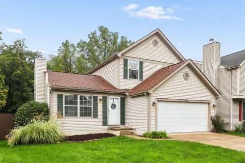 Photo of 5986 Wexford Park Drive, Columbus, OH 43228 (MLS # 226036368)