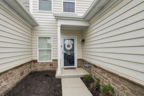 Tiny photo for 6293 Albany Bend Drive 6293 #6293, Westerville, OH 43081 (MLS # 226039265)