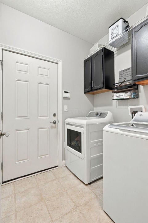 Tiny photo for 6293 Albany Bend Drive 6293 #6293, Westerville, OH 43081 (MLS # 226039265)