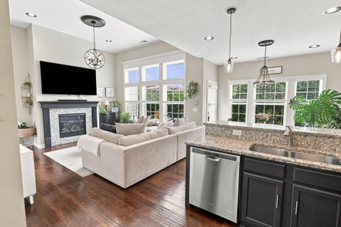 Tiny photo for 6293 Albany Bend Drive 6293 #6293, Westerville, OH 43081 (MLS # 226039265)