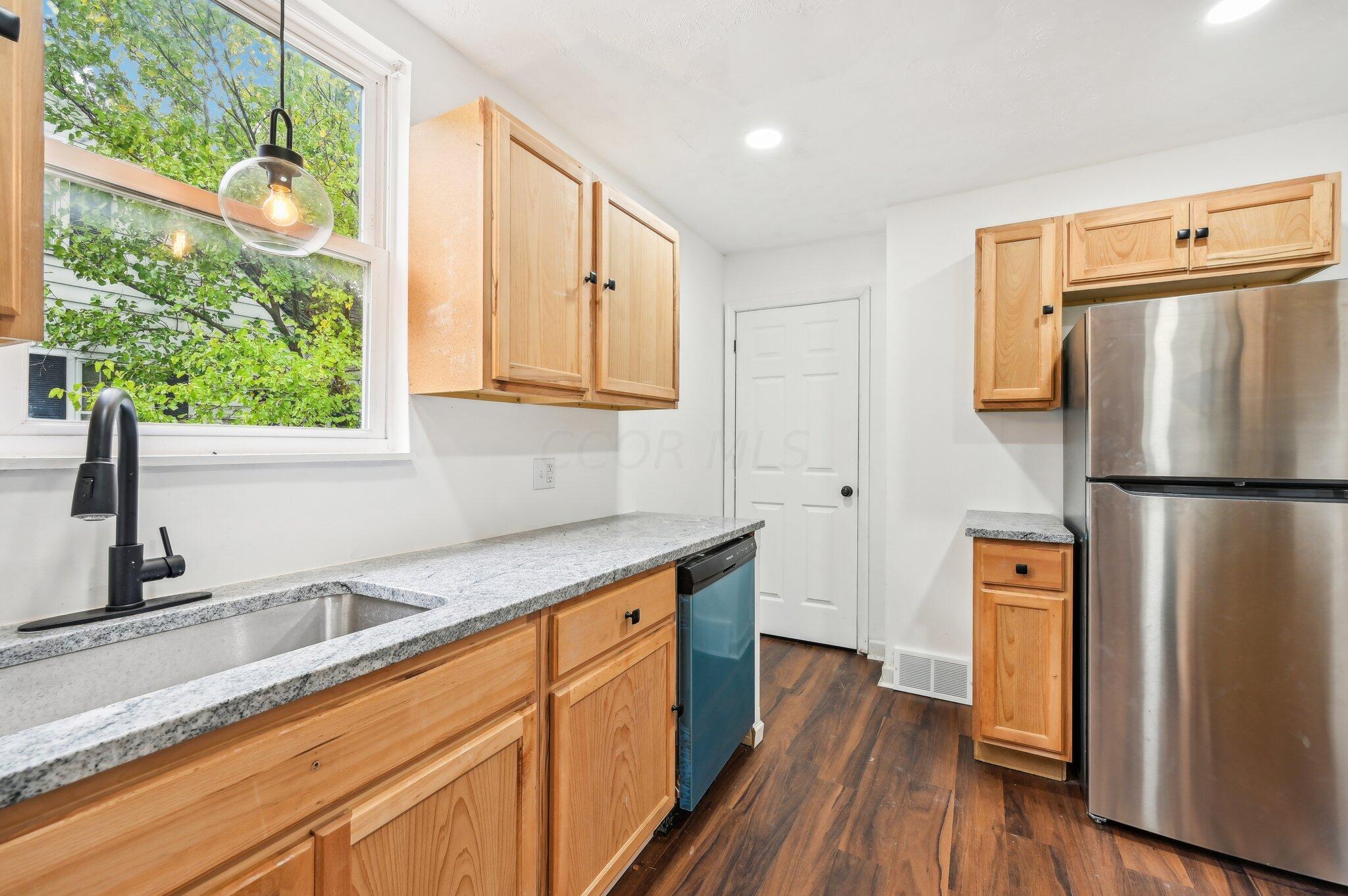 1366 Oakwood Avenue, Columbus, Ohio image 14