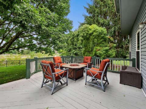Tiny photo for 5692 Westbriar Court, Hilliard, OH 43026 (MLS # 226030798)