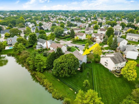 Tiny photo for 5692 Westbriar Court, Hilliard, OH 43026 (MLS # 226030798)