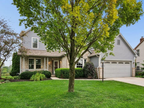 Tiny photo for 5692 Westbriar Court, Hilliard, OH 43026 (MLS # 226030798)