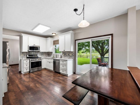 Tiny photo for 5692 Westbriar Court, Hilliard, OH 43026 (MLS # 226030798)