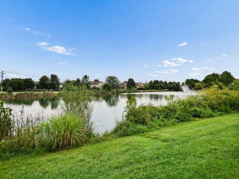 Tiny photo for 5692 Westbriar Court, Hilliard, OH 43026 (MLS # 226030798)