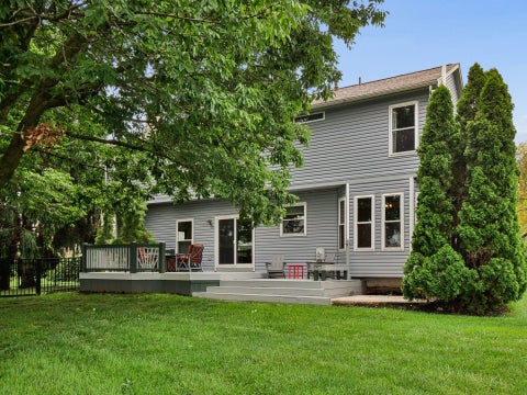 Tiny photo for 5692 Westbriar Court, Hilliard, OH 43026 (MLS # 226030798)