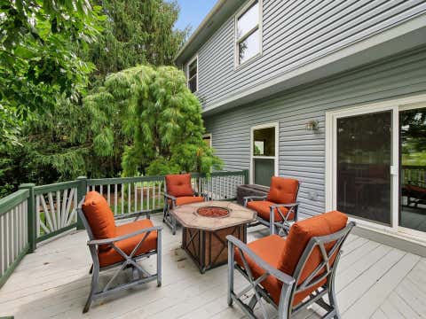 Tiny photo for 5692 Westbriar Court, Hilliard, OH 43026 (MLS # 226030798)